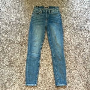 7 For All Mankind Skinny Jeans, size 24